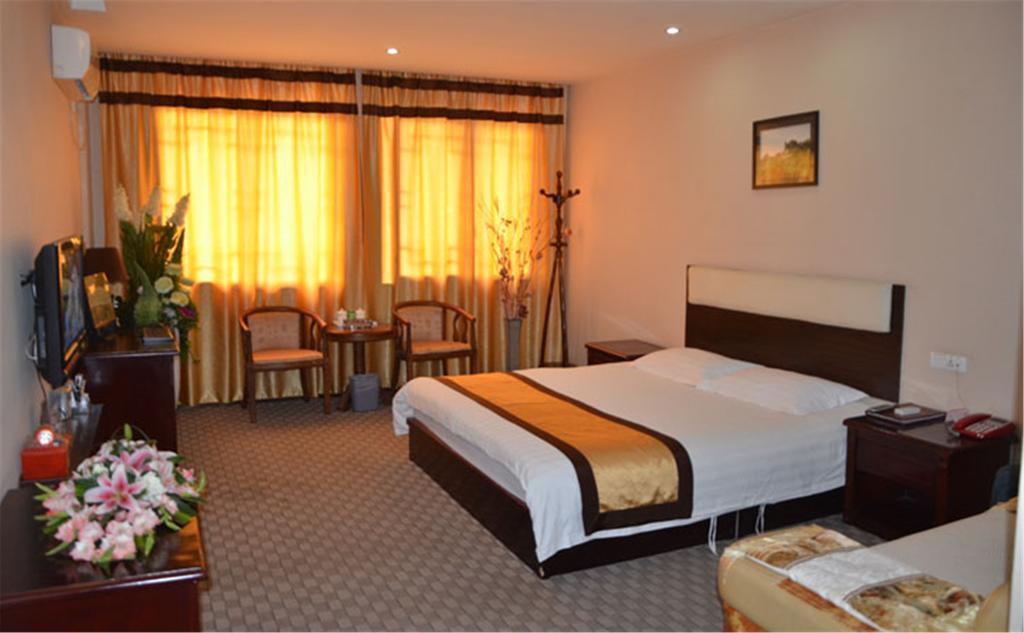 Wudangshan Yinjie Holiday Hotel Danjiangkou Екстер'єр фото